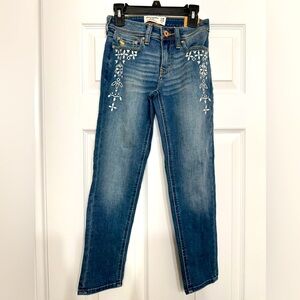 New Abercrombie kids girlfriend jeans slim 9 10 floral embroidered